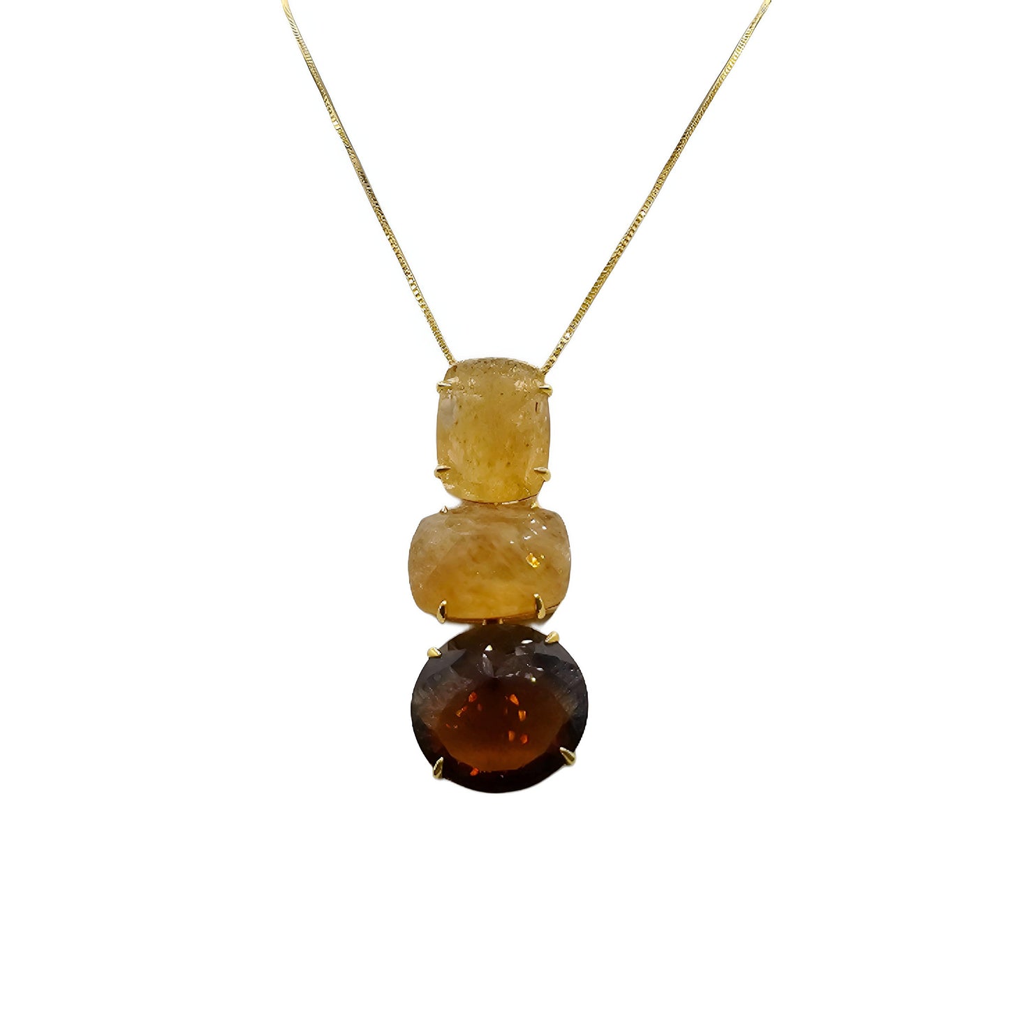 Capturing The Essence Of Timeless Pieces