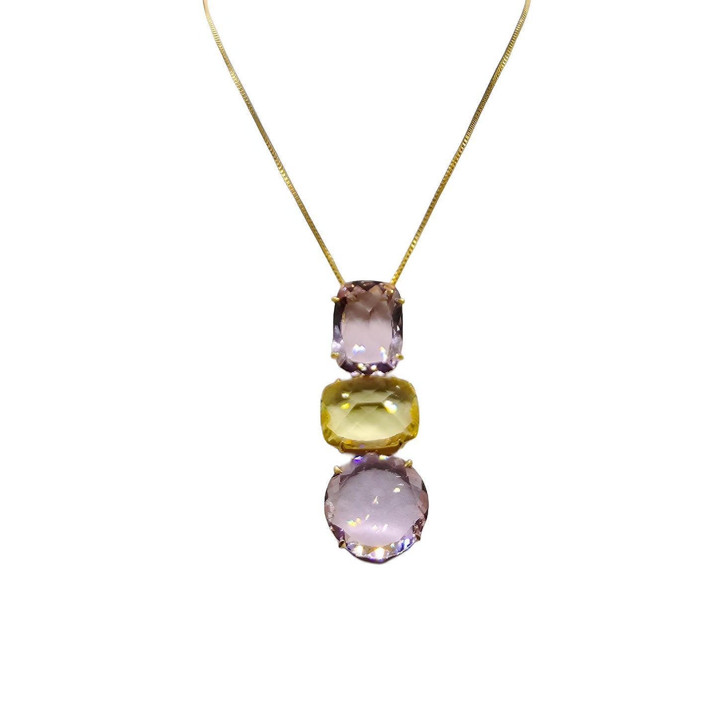Capturing The Essence Of Timeless Pieces
