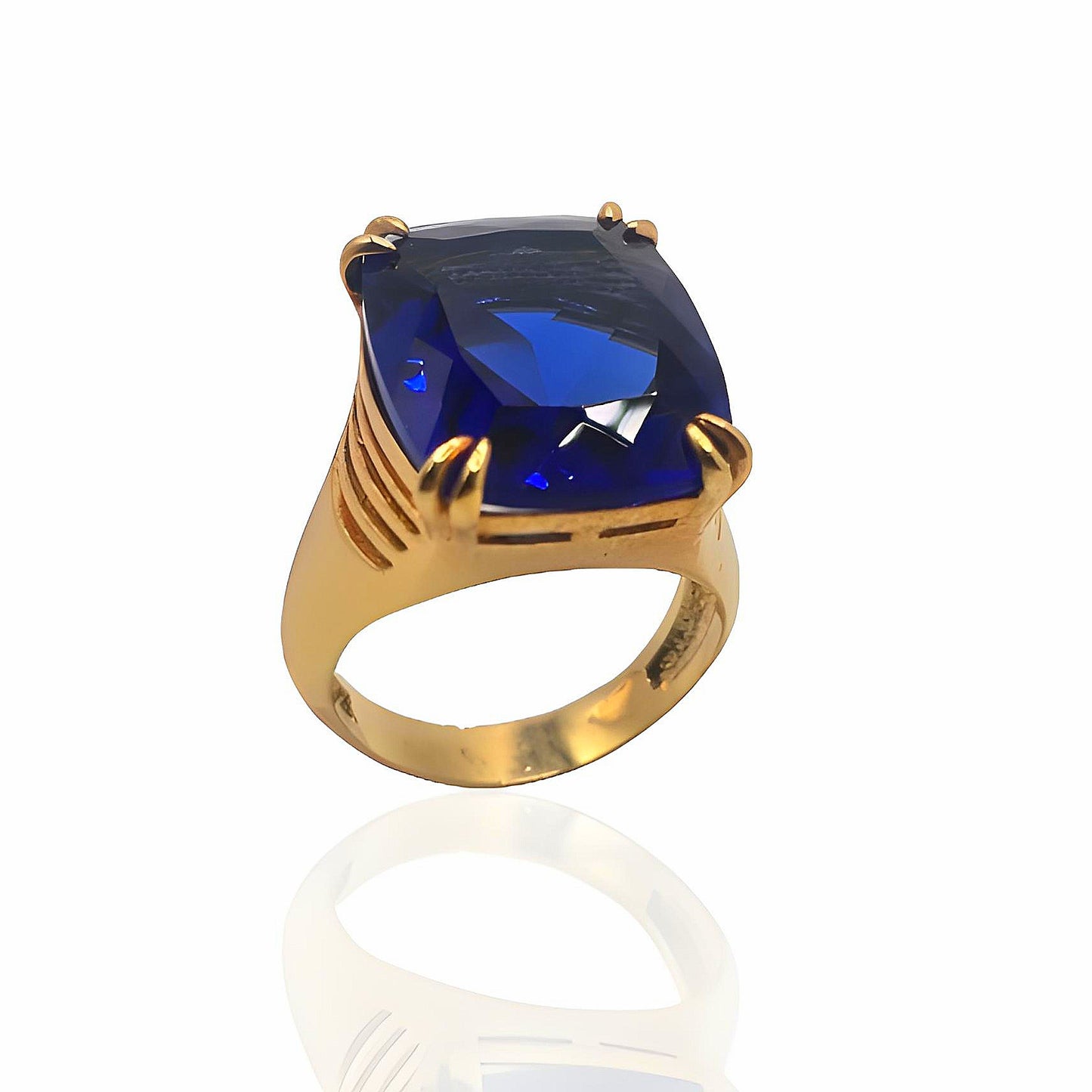 Stunning Designer Cocktail Ring